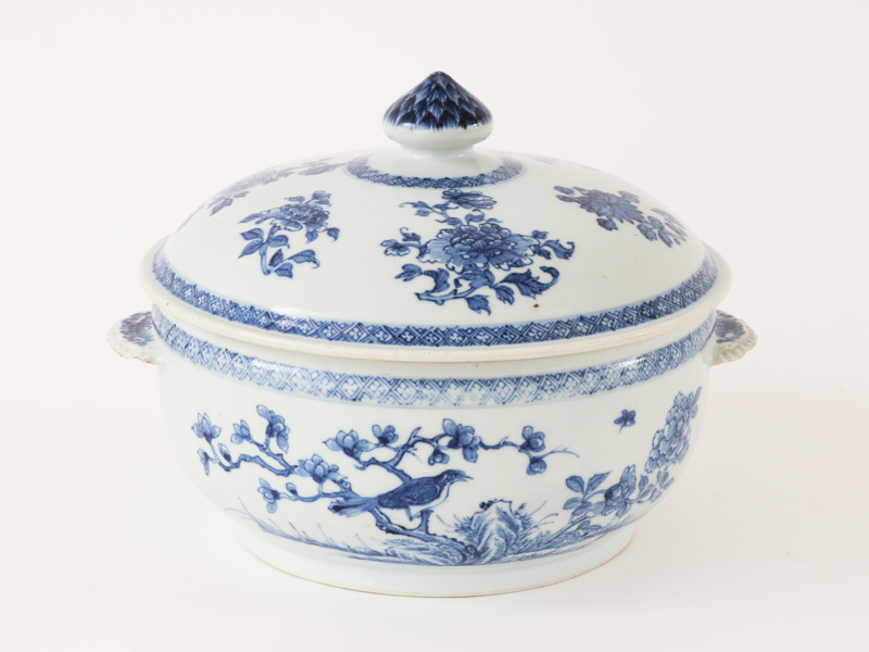 Terrin med lock, Kina, Qianlong, 1700-tal