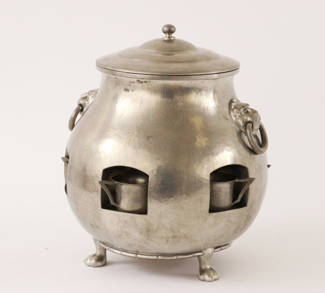 Punchkylare i tenn, Artium Norrköping, 1931