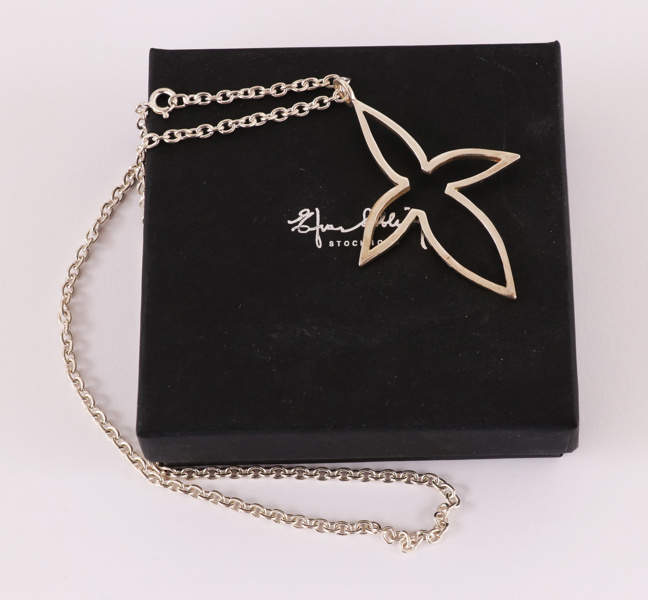 Halsband med hänge, sterlingsilver, Efva Attling, Stockholm