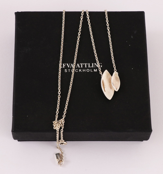 Halsband med hänge, "Navette Necklace", sterlingsilver, Efva Attling