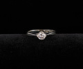 Enstensring i 18k vitguld