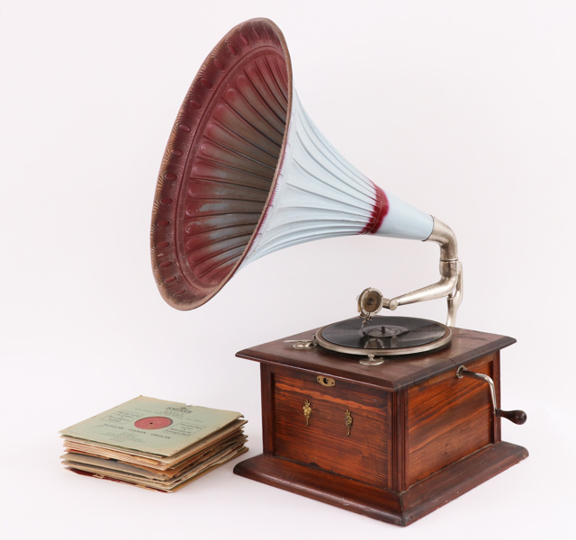 Trattgrammofon, 1900-talets början