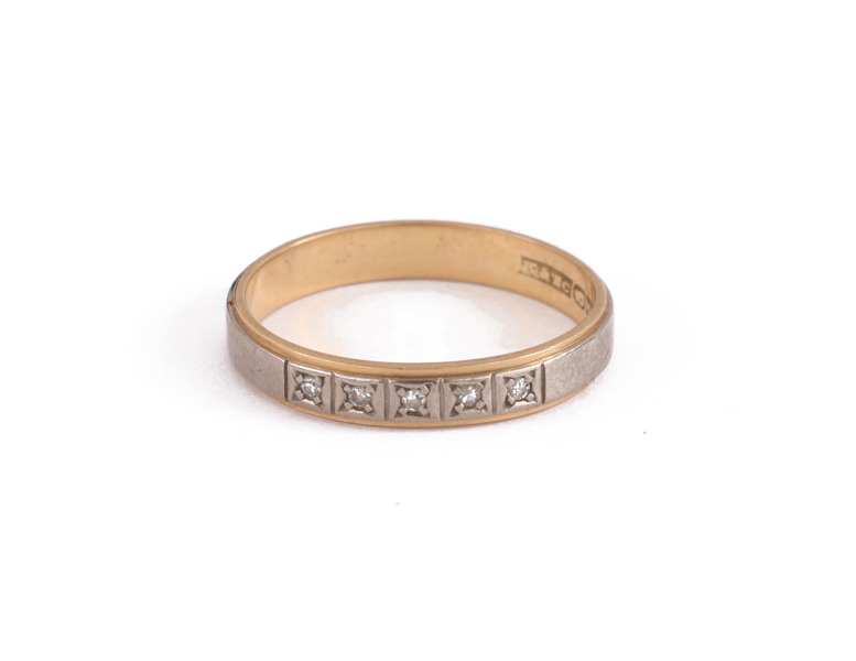Ring i 18k
