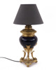 Bordslampa, empirestil, omkring år 1900