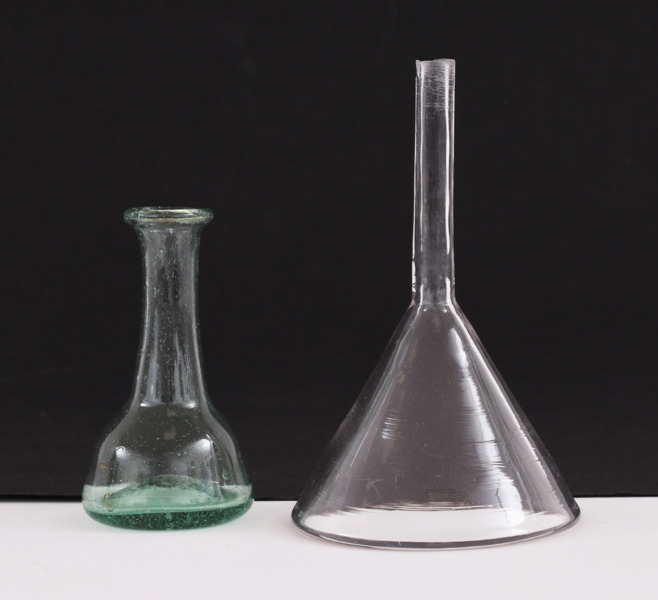 Glas 2 delar, 1800-tal
