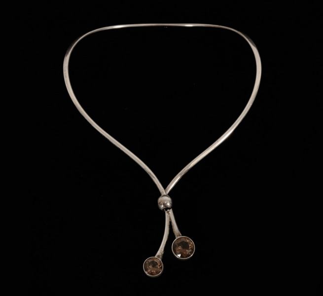 Halsband i sterlingsilver, From, Danmark