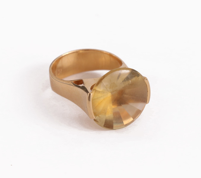 Ring i 18k
