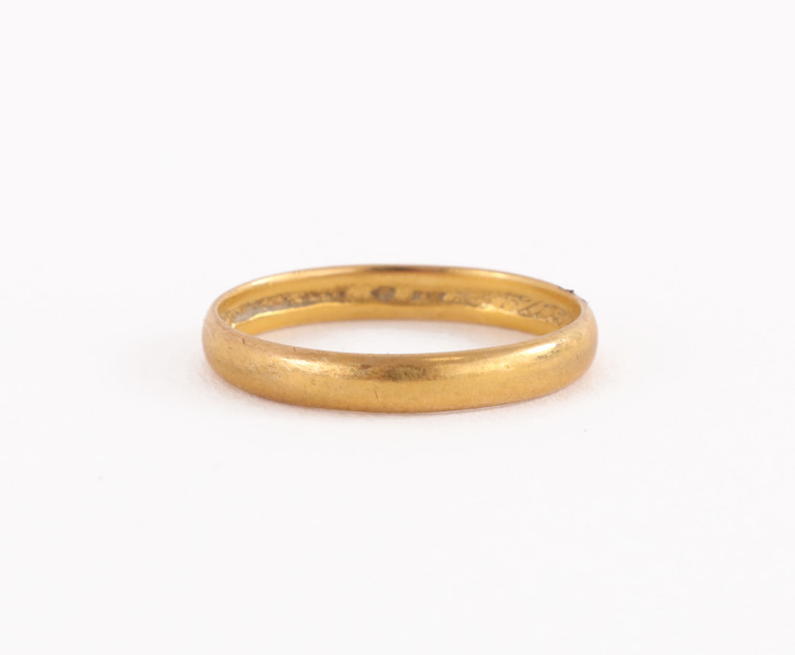 Ring i 23k