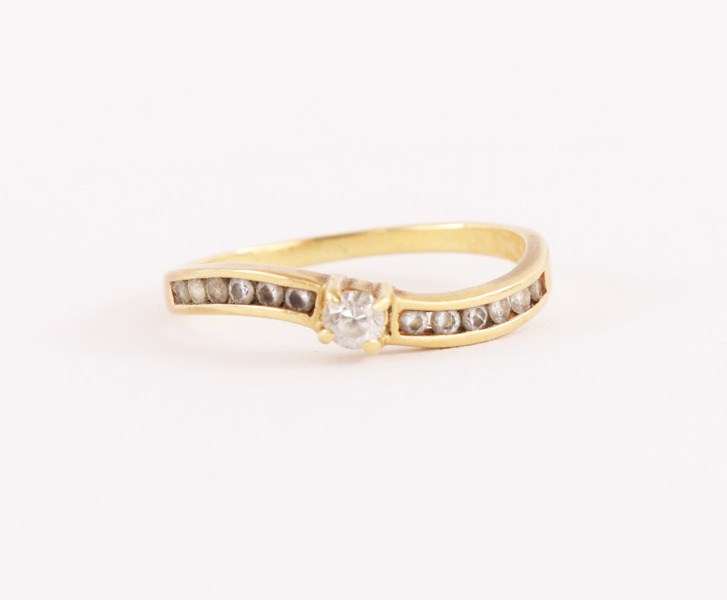 Ring i 18k