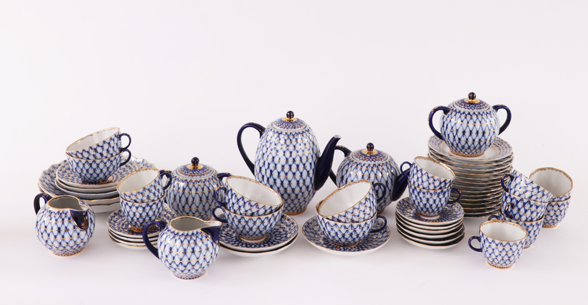 Te- och kaffeservisdelar, "Cobalt Net", Lomonosov, Ryssland