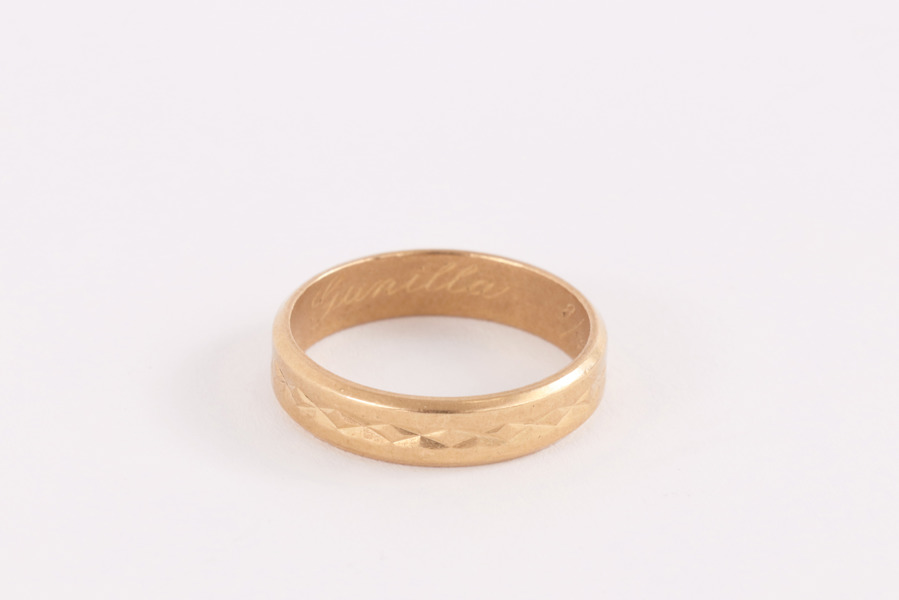 Ring i 18k