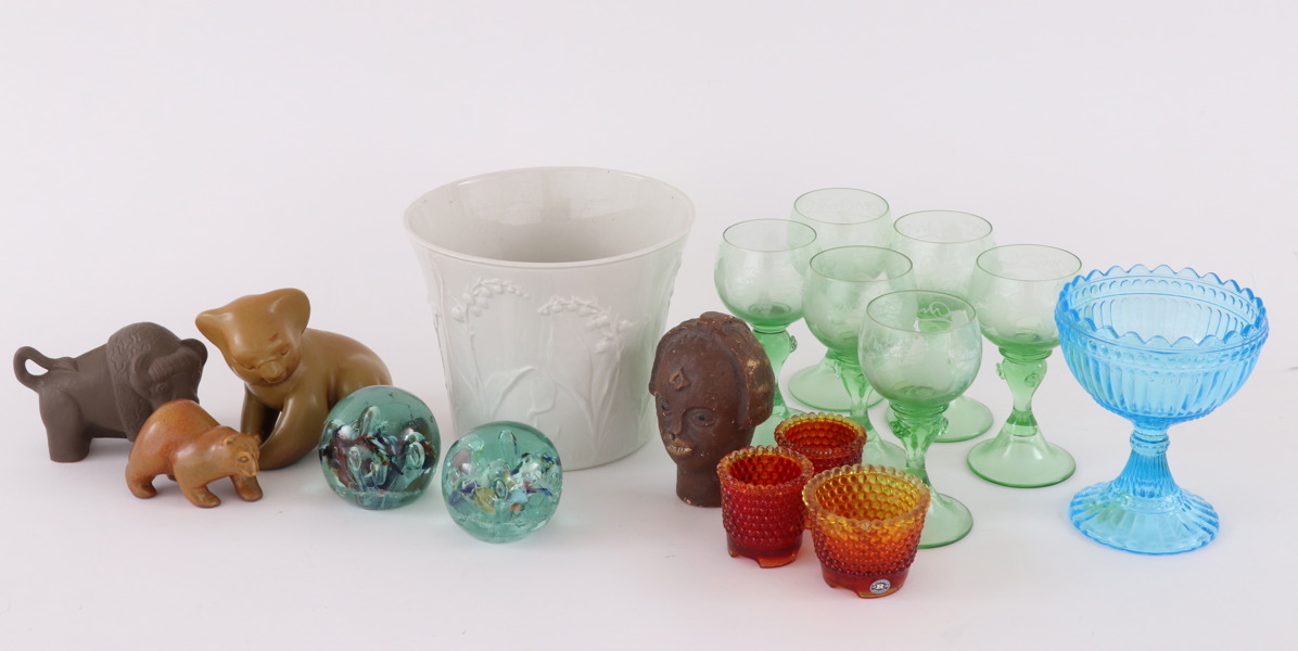 Parti glas och keramik