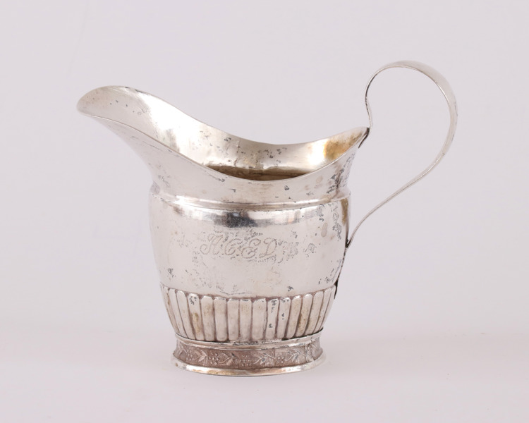 Gräddkanna i silver, empire, 1800-talets första hälft