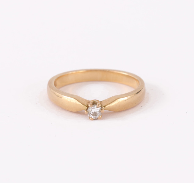 Enstensring i 18k