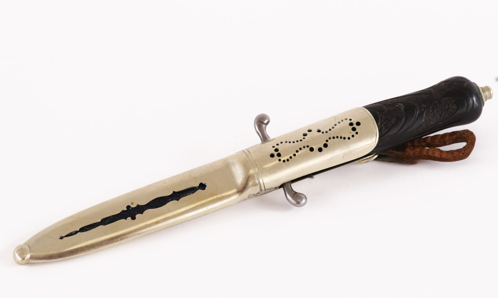 Kniv med slida, Alfred Norrström, Eskilstuna, omkring år 1900