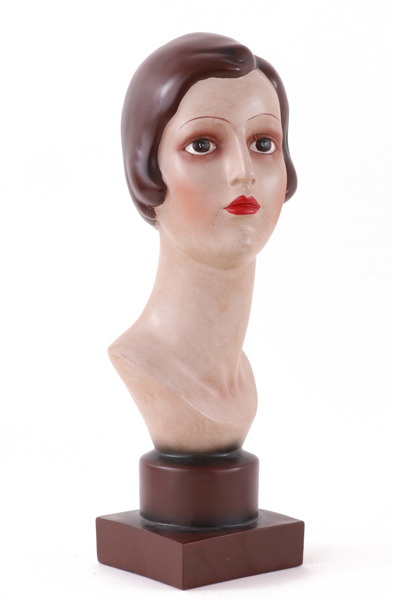 Byst, art deco stil, samtida