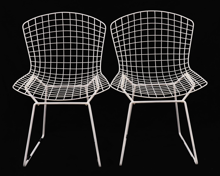 Stolar ett par, "Sidechair", Harry Bertoia
