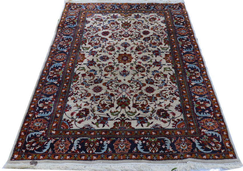Handknuten matta, orientalisk