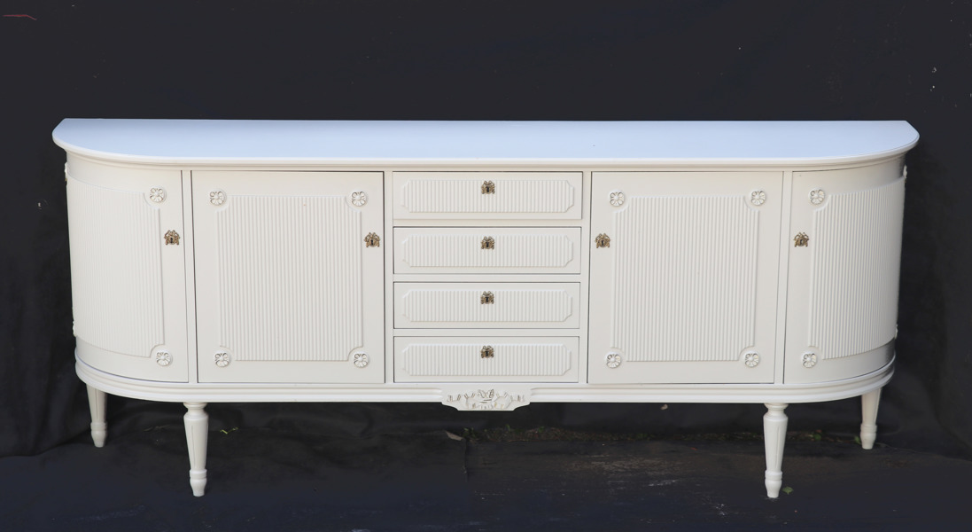Sideboard, gustaviansk stil, 1900-tal