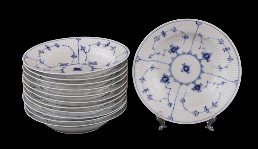 Djupa tallrikar 12st, "Musselmalet", Royal Copenhagen
