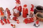 Parti tomtefigurer, m.m.