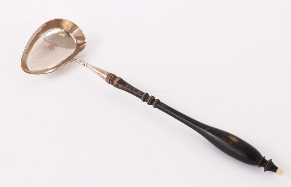 Soppslev i silver, 1800-tal