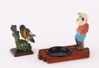 Träskurna figurer 2st
