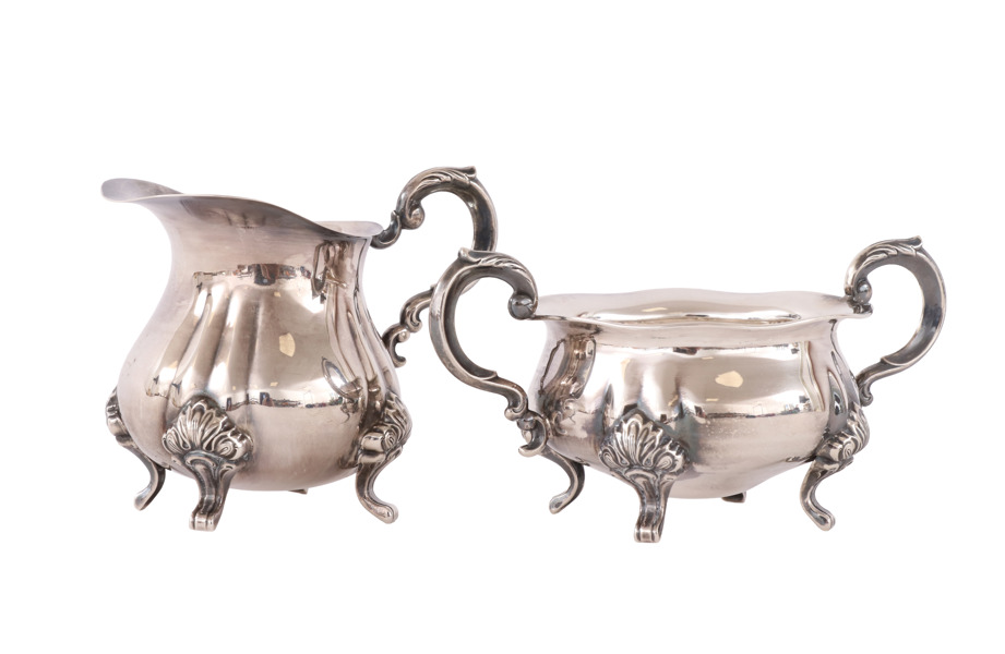 Gräddkanna och sockerskål, silver, rokokostil, 1900-tal
