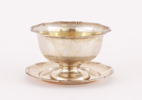 Såsskål med underfat, silver, C.G.Hallberg, Stockholm, 1938