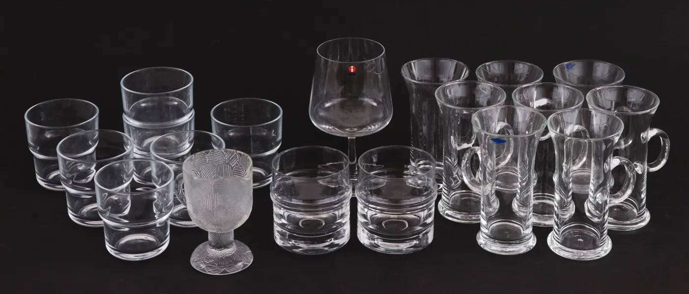 Glas 19 delar, Finland