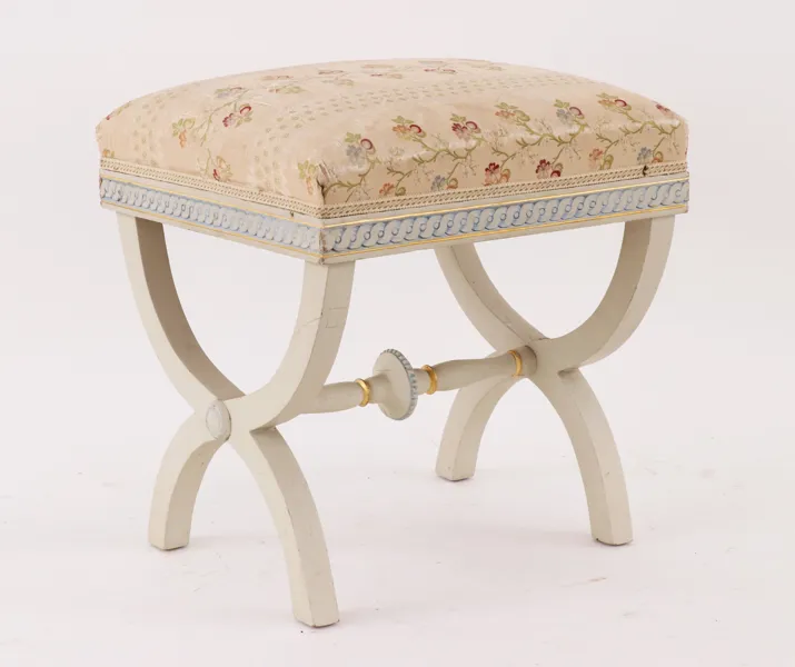 Taburett, sengustavianskt Stockholmsarbete, omkring år 1800