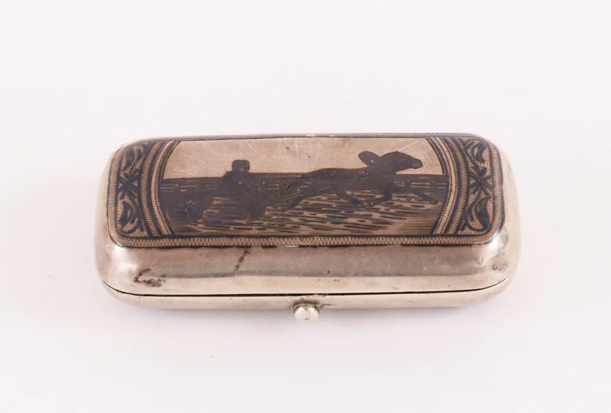 Etui i silver, Ryssland, 1888