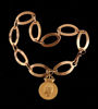 Armband i 18k med medalj, Ateljé Borgila, Stockholm