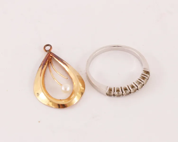 Smycken 2 delar, 18k