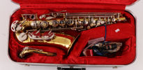 Saxofon, Armstrong