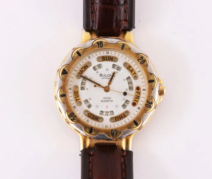 Herrarmbandsur, Bulova Astronaut
