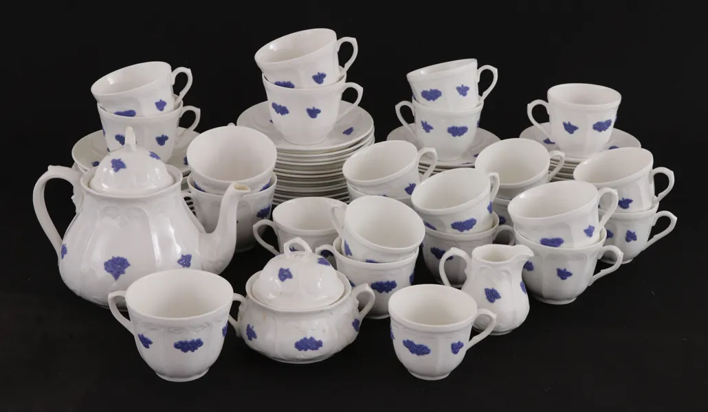 Te- och kaffeservisdelar, "Blå blom", Old Gustavsberg/Gustavsberg