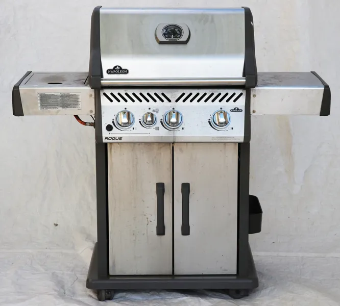 Gasolgrill, Napoleon Rogue
