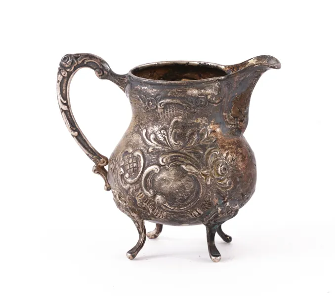 Gräddkanna i silver, rokokostil, 1900-tal