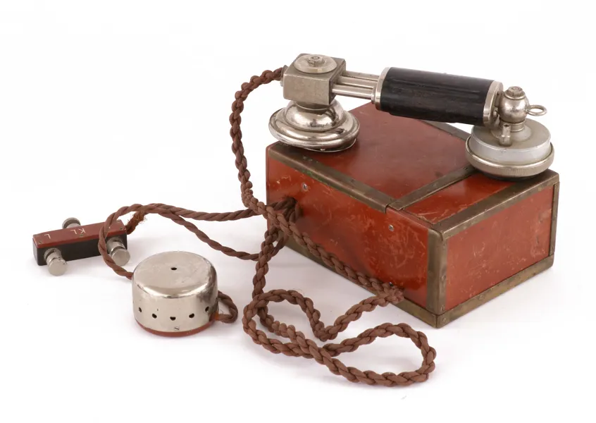 Fälttelefon, LM Ericsson, Stockholm, 1900-talets första hälft