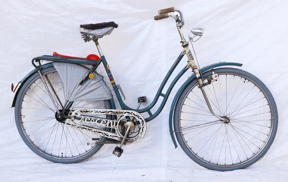 Äldre damcykel, Crescent
