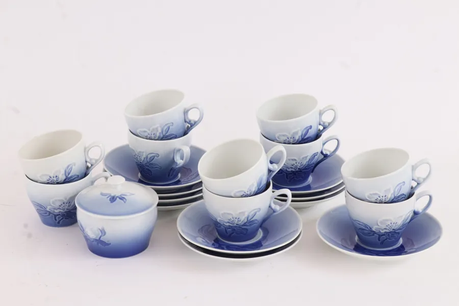 Kaffeservisdelar, "Christmas Rose", Bing & Gröndahl, Danmark