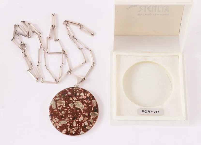 Halsband med hänge, silver, Ateljé Stenlya, 1970