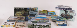 Parti byggsatser, Revell, Marivox, m.m.