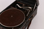 Resegrammofon, His Master's Voice, 1900-talets första hälft