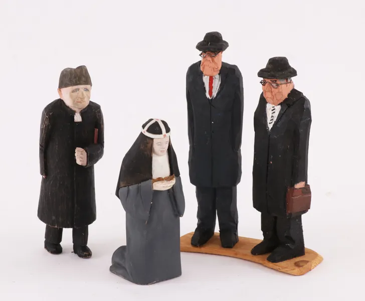Träskurna figurer 3 delar