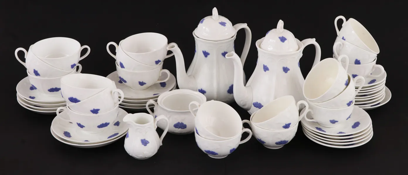 Te- och kaffeservisdelar, "Blå blom", Gustavsberg