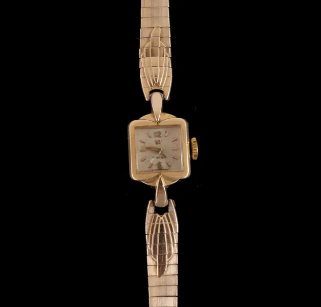 Damarmbandsur, Omega