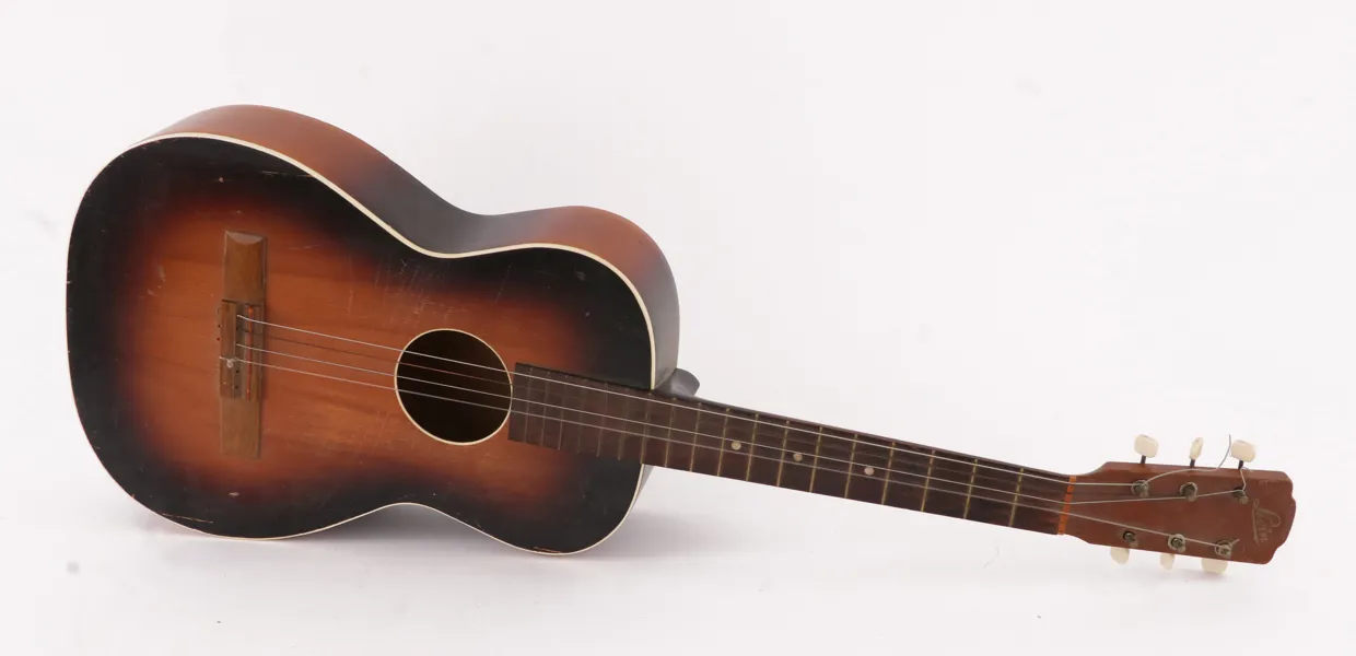Akustisk gitarr, AB Herman Carlsson Levin, Nr.124