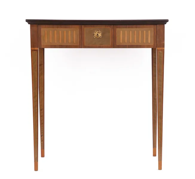 Damarbetsbord, gustaviansk stil, 1900-tal